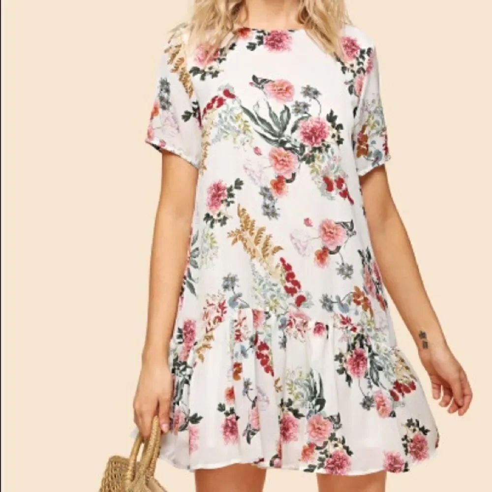 ✨3xHP✨Short Sleeve Flounce Hem Floral Dress✨